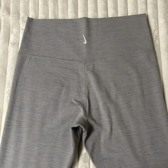 Nike Yoga Legging | Size Large - Picture 7 of 11